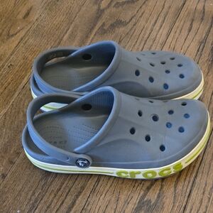 Crocs Kids Gray Size J3